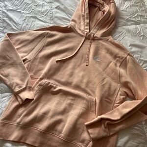 LIGHT PINK NIKE SWEATSHIRT